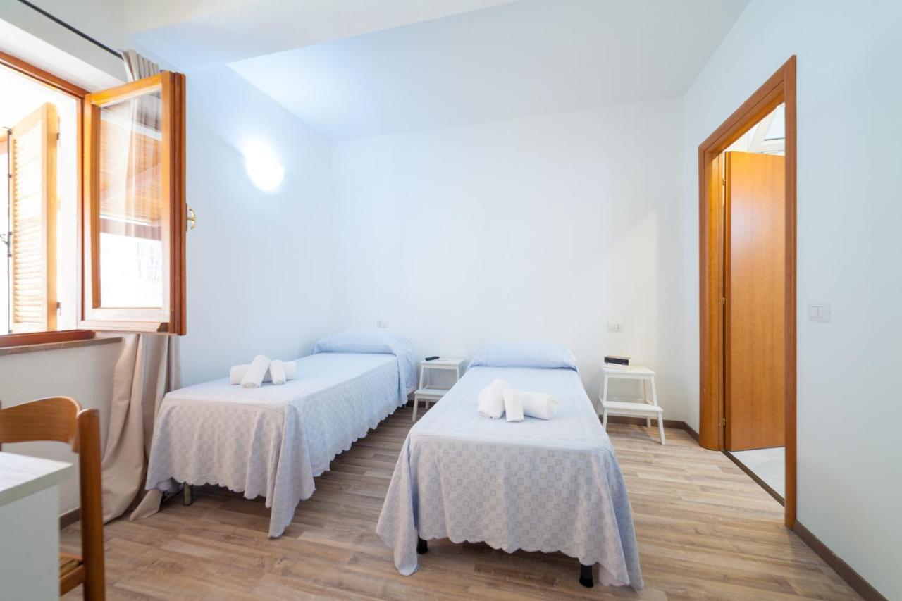 Brezza B&B Голфо Аранчи Екстериор снимка