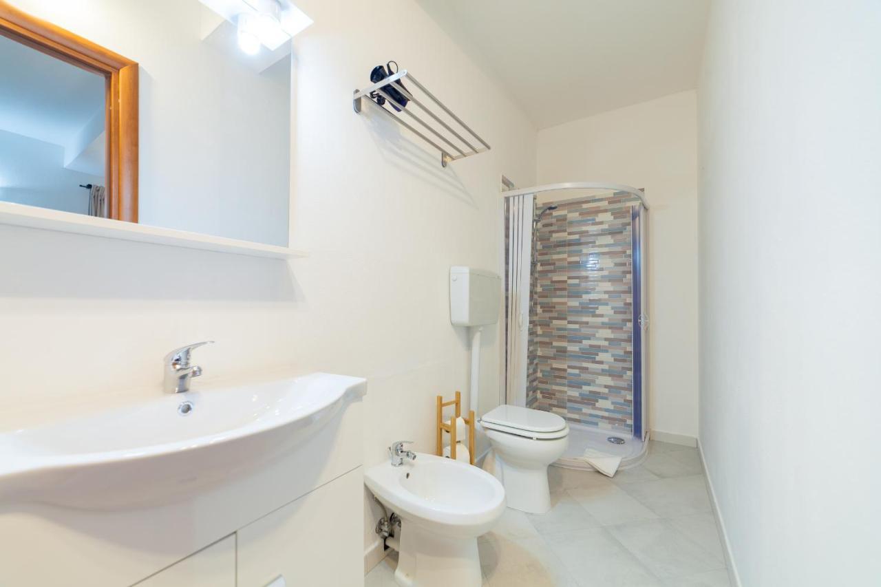 Brezza B&B Голфо Аранчи Екстериор снимка